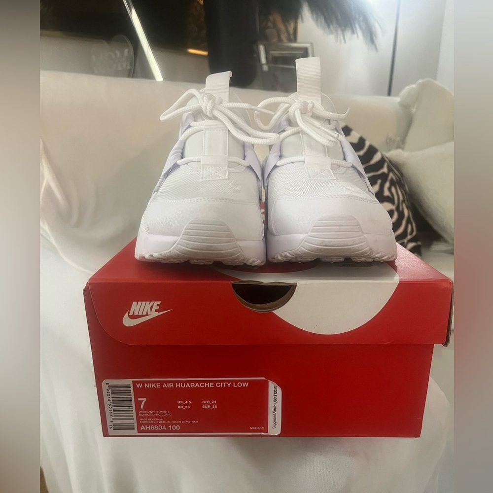 Womens Nike air Huarache City Low